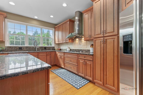 Tiny photo for 312 Camargo Court, Vernon Hills, IL 60061 (MLS # 12704480)