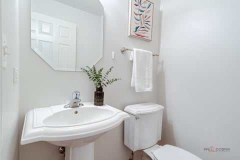 Tiny photo for 1575 McClellan Drive, Lindenhurst, IL 60046 (MLS # 12758949)