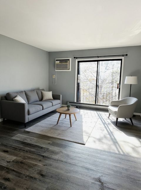 Tiny photo for 190 S Waters Edge Drive #302, Glendale Heights, IL 60139 (MLS # 12518831)