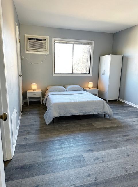 Tiny photo for 190 S Waters Edge Drive #302, Glendale Heights, IL 60139 (MLS # 12518831)