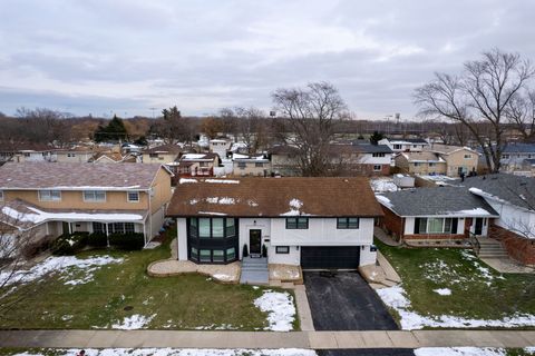 Tiny photo for 15923 Woodlawn East Avenue, South Holland, IL 60473 (MLS # 12533202)