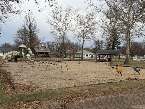 Tiny photo for 307 N Jackson Street, Gardner, IL 60424 (MLS # 12524026)