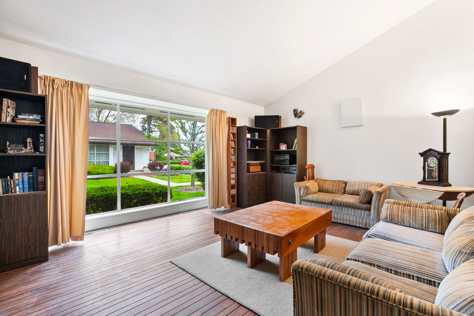 283 Crestwood Vlg