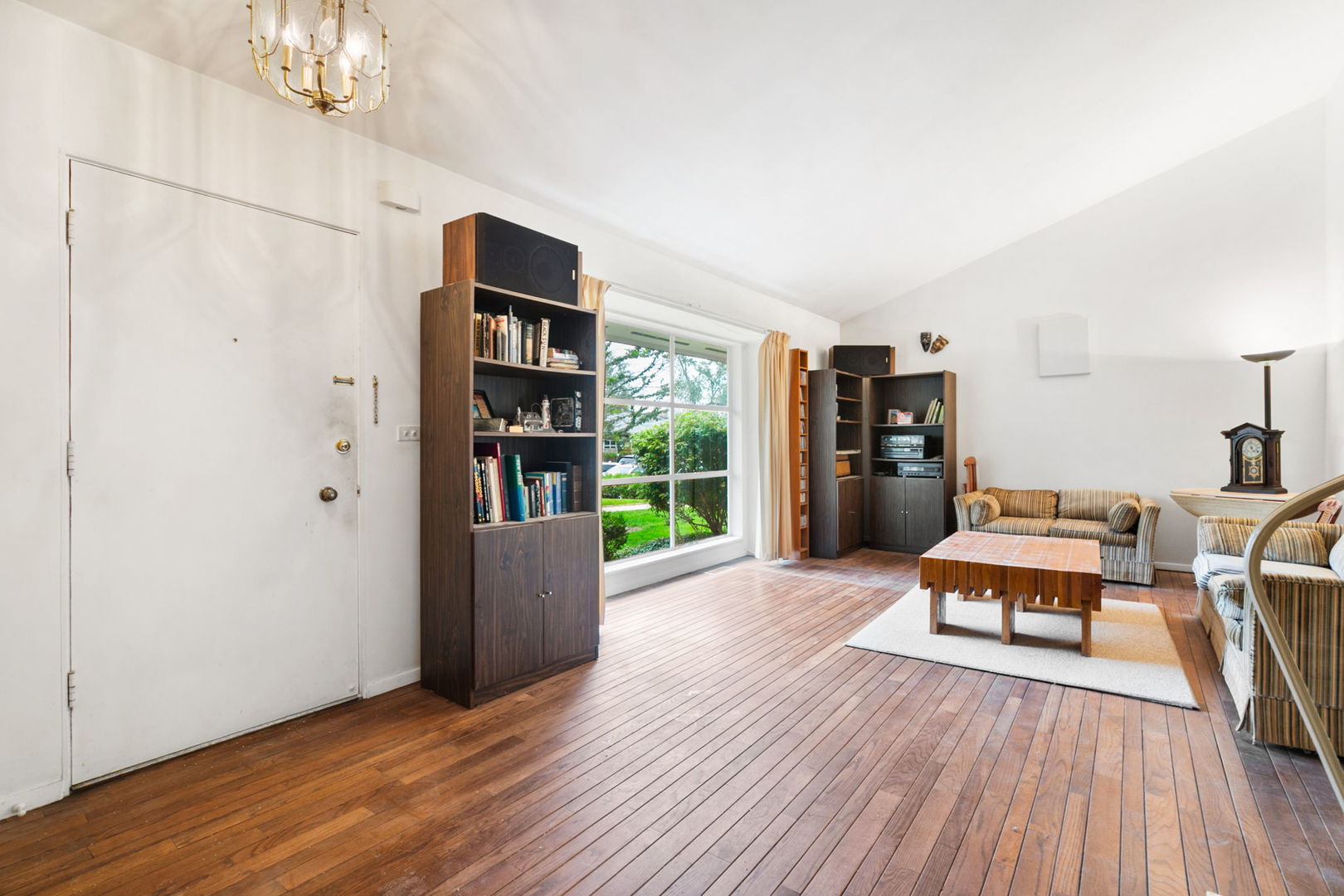 283 Crestwood Vlg
