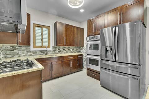 Tiny photo for 7527 S Chappel Avenue, Chicago, IL 60649 (MLS # 12714371)