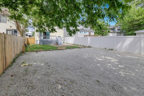 Tiny photo for 7527 S Chappel Avenue, Chicago, IL 60649 (MLS # 12714371)