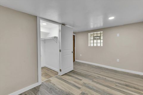 Tiny photo for 7527 S Chappel Avenue, Chicago, IL 60649 (MLS # 12714371)