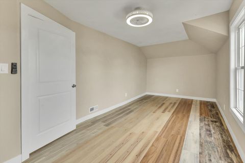 Tiny photo for 7527 S Chappel Avenue, Chicago, IL 60649 (MLS # 12714371)