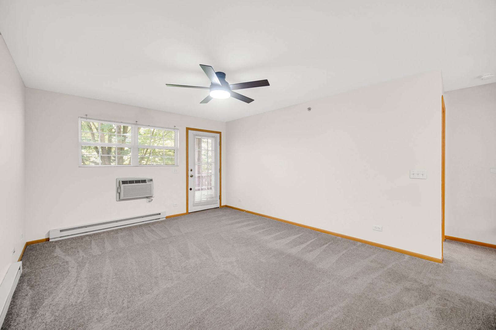 300 Cunat Boulevard 2C