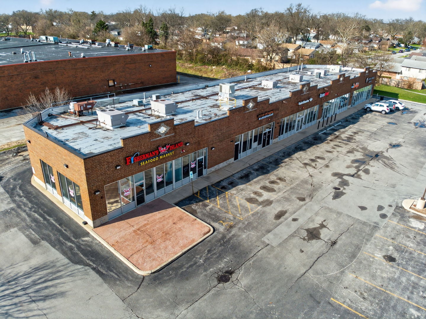 2520 Lincoln Highway