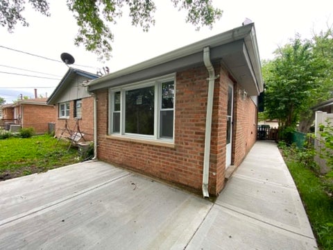 Tiny photo for 16465 Roy Street, Oak Forest, IL 60452 (MLS # 12695799)