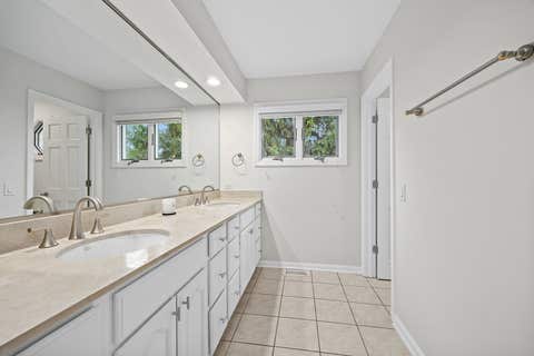 Tiny photo for 2311 Pepper Tree Court, Lisle, IL 60532 (MLS # 12693210)