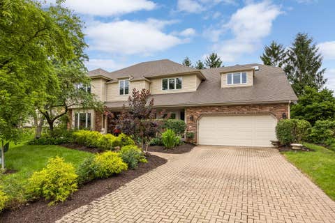 Tiny photo for 2311 Pepper Tree Court, Lisle, IL 60532 (MLS # 12693210)