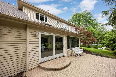 Tiny photo for 2311 Pepper Tree Court, Lisle, IL 60532 (MLS # 12693210)