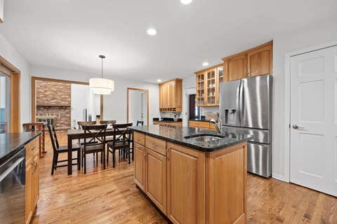 Tiny photo for 2311 Pepper Tree Court, Lisle, IL 60532 (MLS # 12693210)