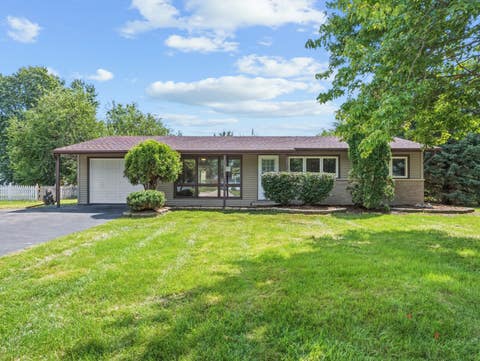 Photo of 23523 W Renwick Road, Plainfield, IL 60544 (MLS # 12737851)