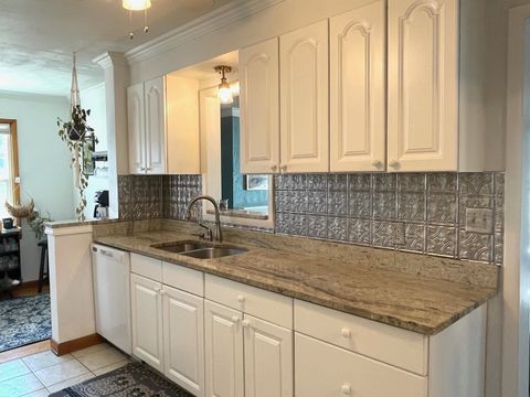 Tiny photo for 504 N Billy Bryan Street, Carbondale, IL 62901 (MLS # 12586291)