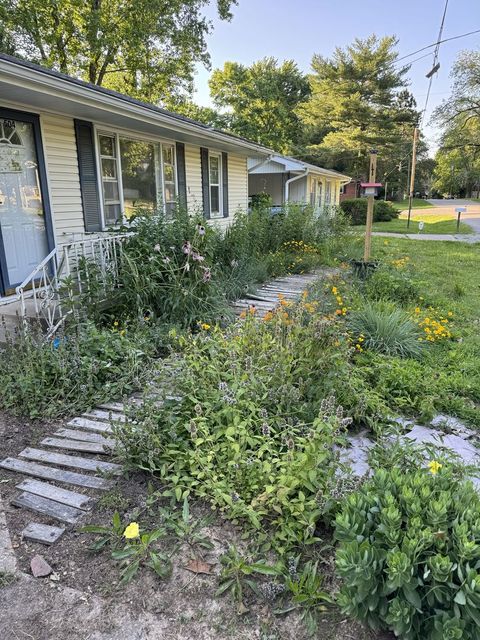 Tiny photo for 504 N Billy Bryan Street, Carbondale, IL 62901 (MLS # 12586291)
