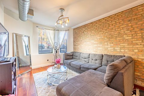 Tiny photo for 2029 W COULTER Street #G, Chicago, IL 60608 (MLS # 12630010)