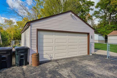 Tiny photo for 4661 S 72nd Street, Milwaukee, WI 53220 (MLS # 12507792)