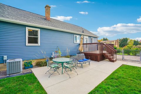Tiny photo for 4661 S 72nd Street, Milwaukee, WI 53220 (MLS # 12507792)