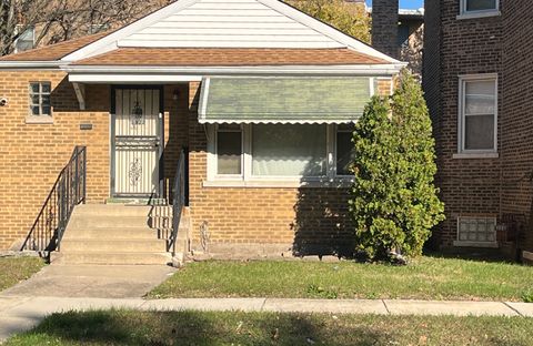 Photo of 1122 E 81st Place, Chicago, IL 60619 (MLS # 12508781)