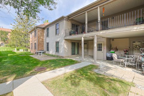 1704 Fayette Walk B Hoffman Estates IL 60169