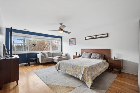Tiny photo for 2501 W Bryn Mawr Avenue #305, Chicago, IL 60659 (MLS # 12621369)
