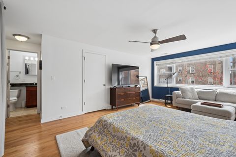 Tiny photo for 2501 W Bryn Mawr Avenue #305, Chicago, IL 60659 (MLS # 12621369)