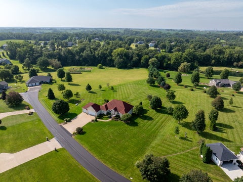 Tiny photo for 516 Randy Drive, Clinton, IA 52732 (MLS # 12744280)