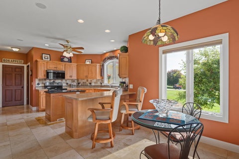Tiny photo for 516 Randy Drive, Clinton, IA 52732 (MLS # 12744280)