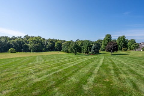 Tiny photo for 516 Randy Drive, Clinton, IA 52732 (MLS # 12744280)