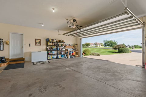 Tiny photo for 516 Randy Drive, Clinton, IA 52732 (MLS # 12744280)