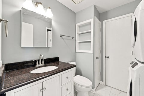 Tiny photo for 700 N Briar Hill Lane #5, Addison, IL 60101 (MLS # 12738806)