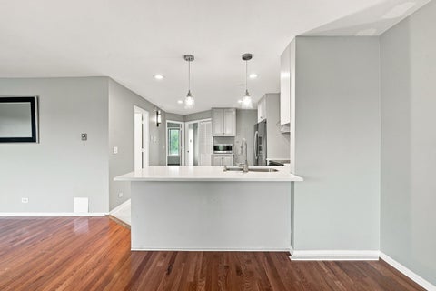 Tiny photo for 700 N Briar Hill Lane #5, Addison, IL 60101 (MLS # 12738806)