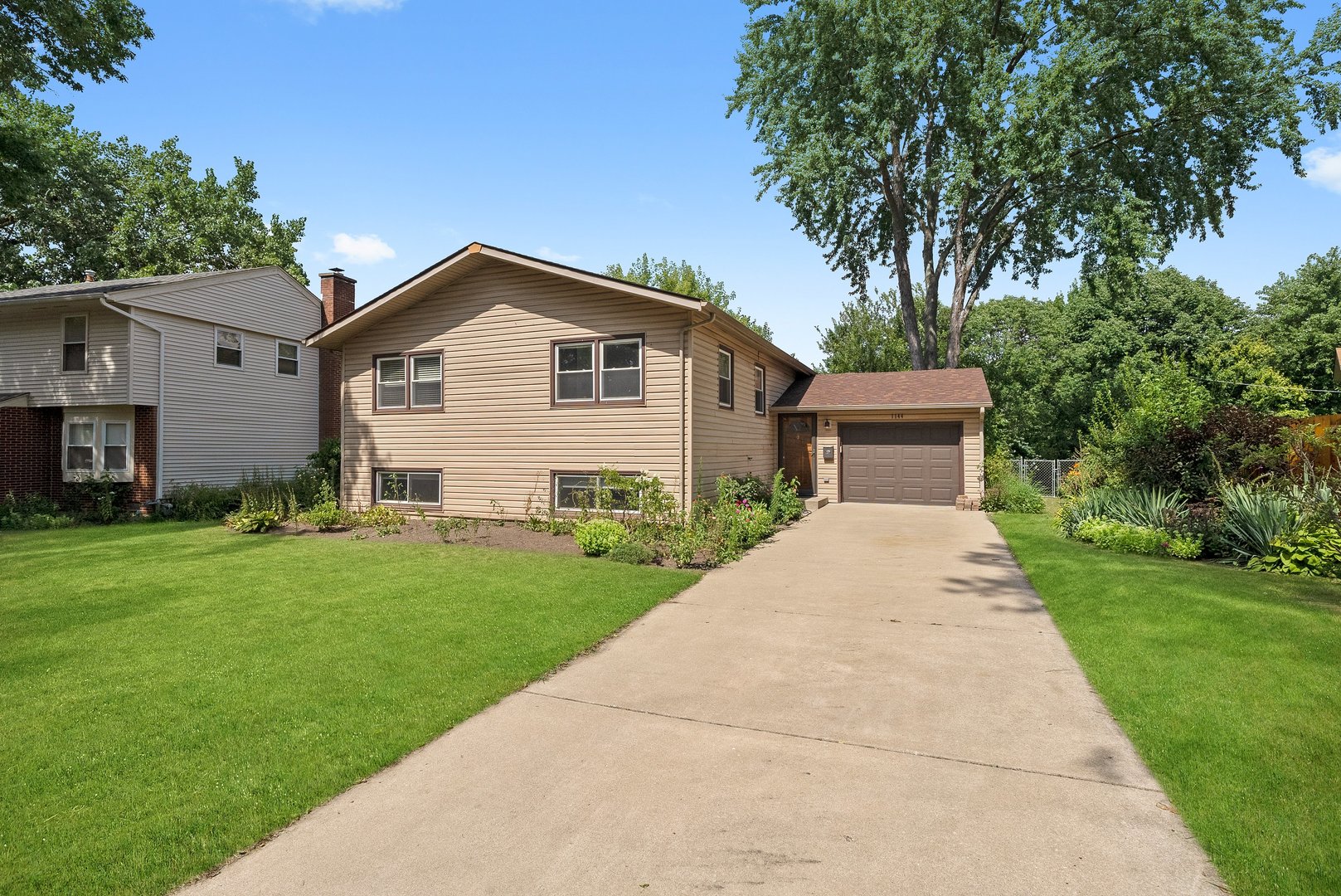 1144 Valley Stream Drive