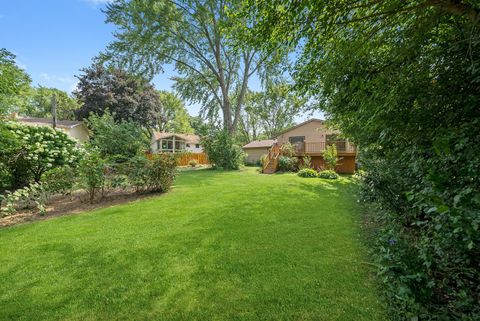 Tiny photo for 1144 Valley Stream Drive, Wheeling, IL 60090 (MLS # 12445977)