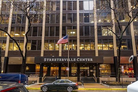 Photo of 233 E Erie Street #1708, Chicago, IL 60611 (MLS # 12528785)