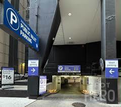 233 E Erie Street 1708