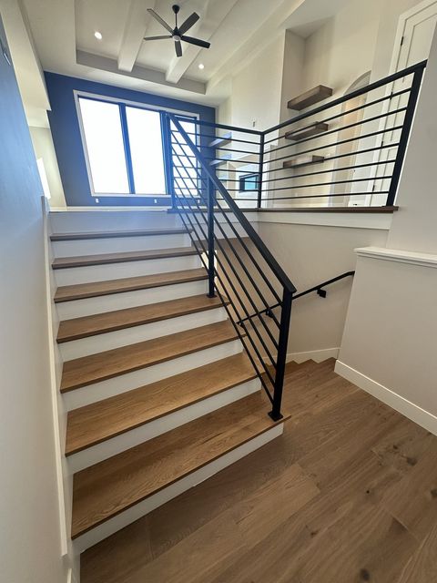 Tiny photo for 5127 Oak Ridge Court, Bettendorf, IA 52722 (MLS # QC4263578)