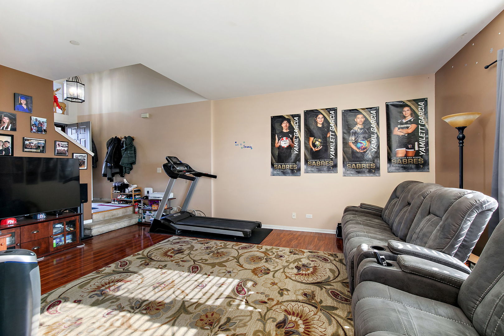 1563 Yellowstone Drive