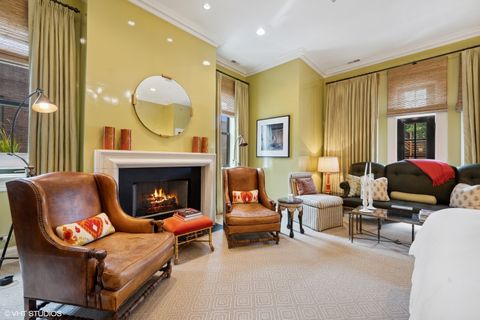 Tiny photo for 1964 N Burling Street, Chicago, IL 60614 (MLS # 12463285)