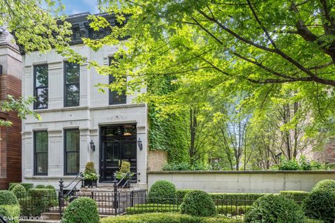 Photo of 1964 N Burling Street, Chicago, IL 60614 (MLS # 12463285)