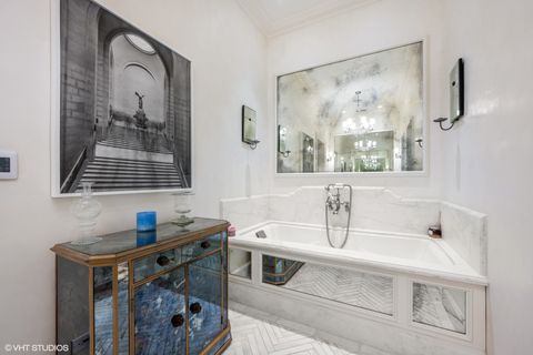 Tiny photo for 1964 N Burling Street, Chicago, IL 60614 (MLS # 12463285)