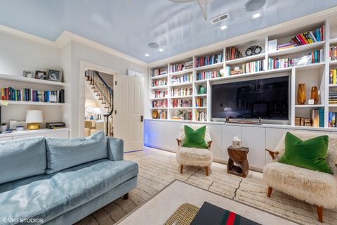 Tiny photo for 1964 N Burling Street, Chicago, IL 60614 (MLS # 12463285)