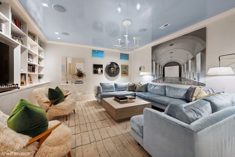 Tiny photo for 1964 N Burling Street, Chicago, IL 60614 (MLS # 12463285)