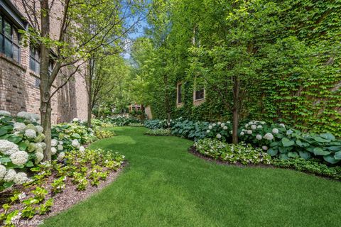 Tiny photo for 1964 N Burling Street, Chicago, IL 60614 (MLS # 12463285)