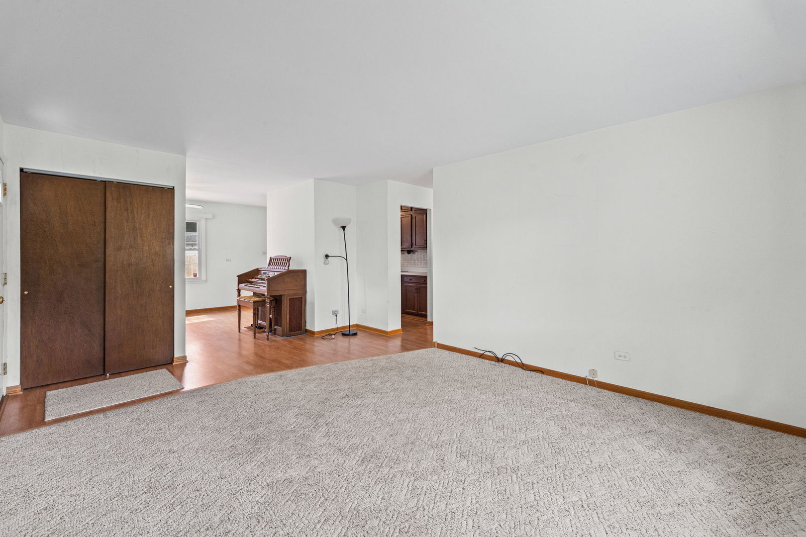 2207 Kingfisher Lane