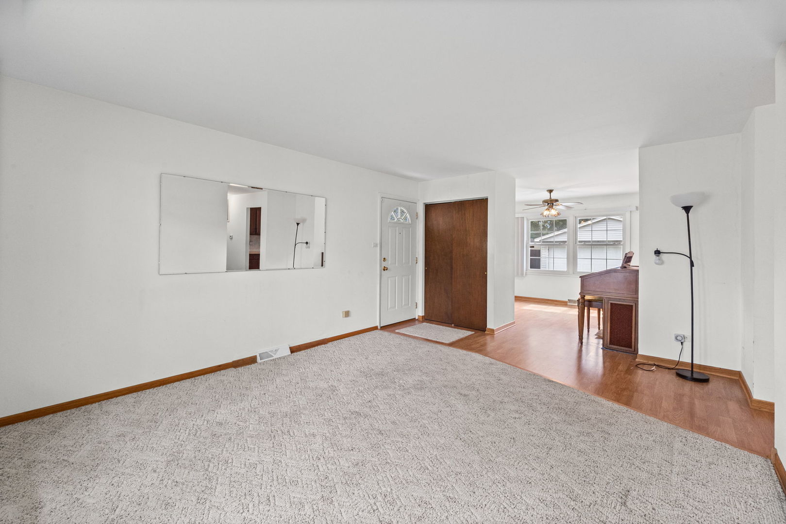 2207 Kingfisher Lane