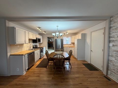 Tiny photo for 533 Glen Avenue, Romeoville, IL 60446 (MLS # 12553048)